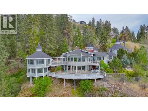 3145 Juniper Dr, Penticton, BC, V2A7T1 | Card Image