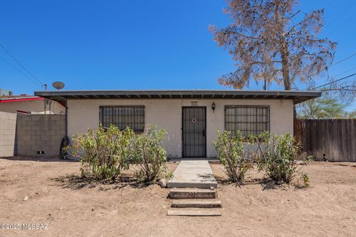 202 E Jacinto Street, Tucson, AZ, 85705 | Card Image