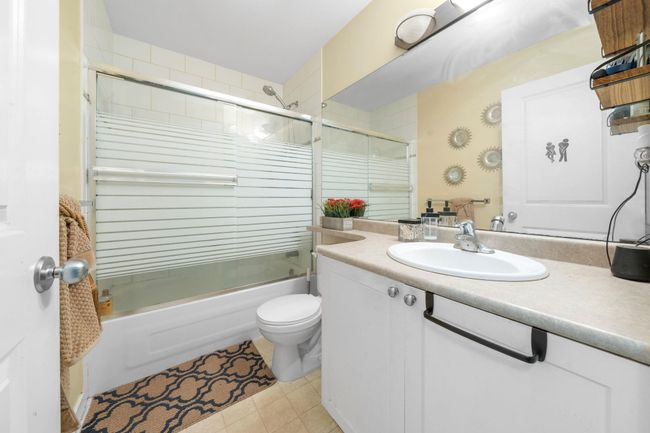 61 - 12711 64 Ave, Townhouse with 3 bedrooms, 2 bathrooms and 2 parking in Surrey BC | Image 25
