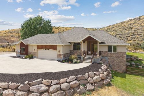 5 N Democrat Aly, Kamas, UT, 84036 | Card Image