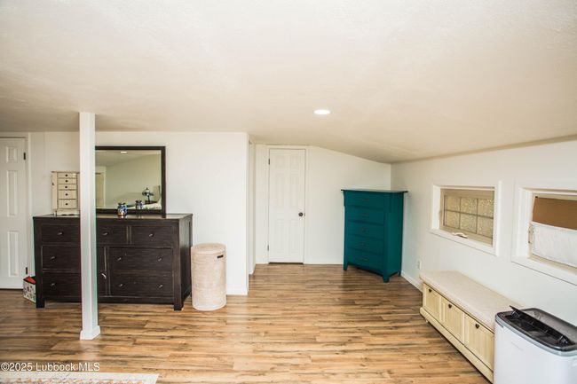 202 N 19 Th St, House other with 3 bedrooms, 3 bathrooms and null parking in Lamesa TX | Image 24