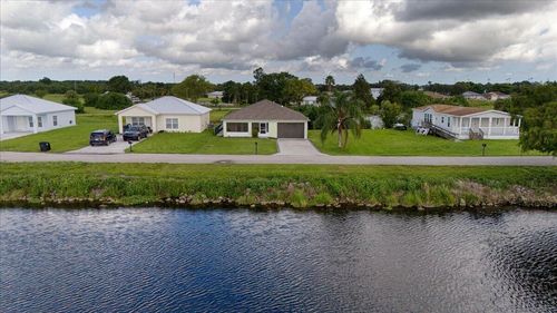 908 Riverside Dr Sw, Moore Haven, FL, 33471-2043 | Card Image