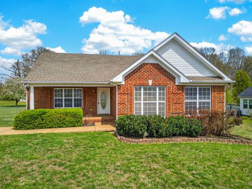 307 Sarah Ln, Portland, TN, 37148-2367 | Card Image