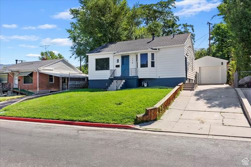 178 Country Club Dr, South Ogden, UT, 84405-2703 | Card Image