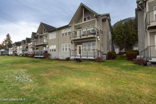 unit-302-46700 Highway 200, Hope, ID, 83836-9693 | Card Image