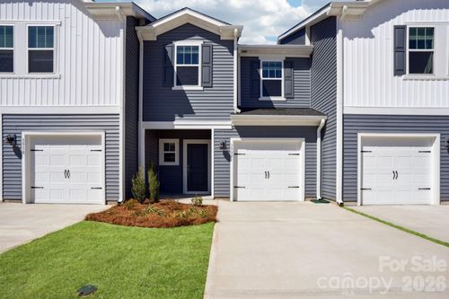 9044 Foggy Brook Loop, Charlotte, NC, 28216 | Card Image
