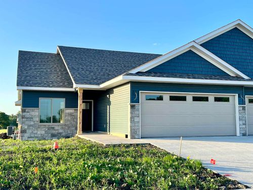 8-1789 Golf Course Blvd, Independence, IA, 50644-9190 | Card Image