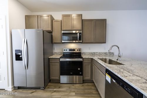 5862 Tyndall Pl, Panama City, FL, 32404-6102 | Card Image