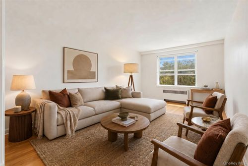 3b-2080 Barnes Avenue Barnes Avenue, New York, NY, 10462 | Card Image