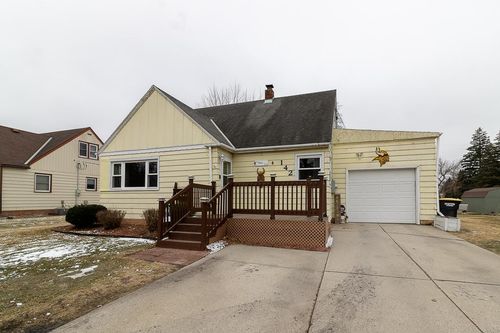 142 3rd Ave Sw, Winnebago, MN, 56098-2052 | Card Image