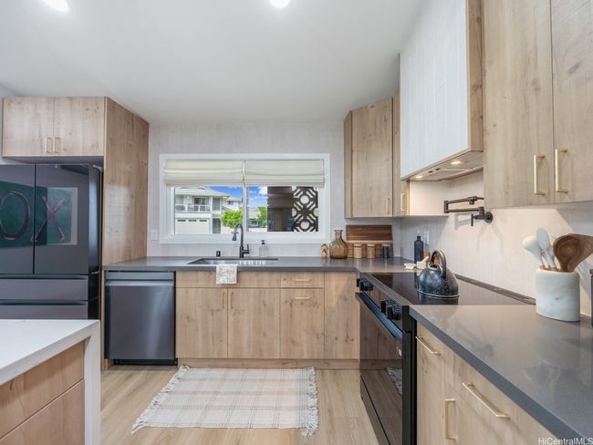 851 Halula Pl, House other with 4 bedrooms, 2 bathrooms and 2 parking in Kailua HI | Image 9