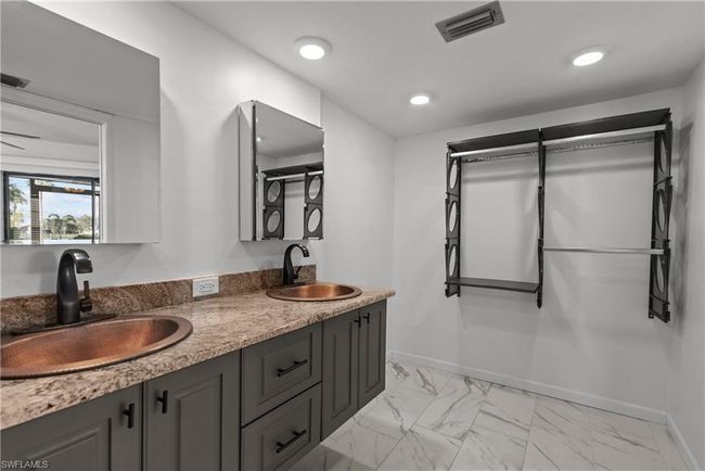 APT-1 - 15456 Admiralty Cir, Condo with 3 bedrooms, 2 bathrooms and 1 parking in NORTH FORT MYERS FL | Image 25