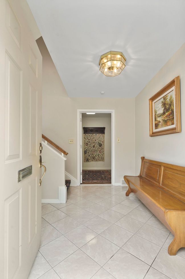 360 Neff Rd, House other with 3 bedrooms, 2 bathrooms and null parking in Grosse Pointe MI | Image 10