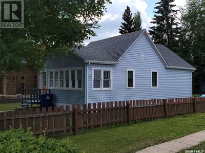 248 4th Ave W, House other with 2 bedrooms, 1 bathrooms and null parking in Unity SK | Image 1