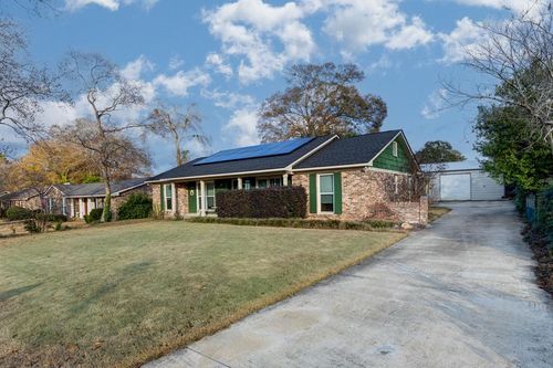 6104 Windsor Dr, Columbus, GA, 31909-3829 | Card Image