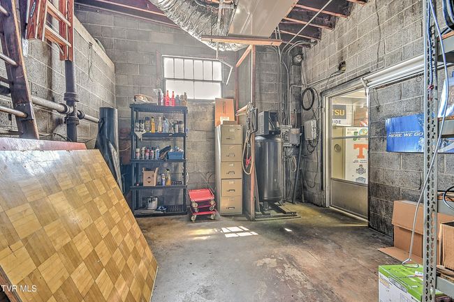 2245 Euclid Ave, Home with 0 bedrooms, 0 bathrooms and null parking in Bristol VA | Image 21