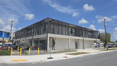1-4124 E 8th Ct, Hialeah, FL, 33013-2400 | Card Image