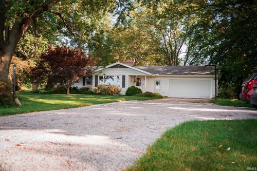 21230 County Road 40, Goshen, IN, 46526-7247 | Card Image