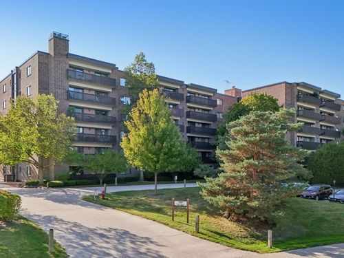 apt-106-920 Vose Dr, Gurnee, IL, 60031-3146 | Card Image