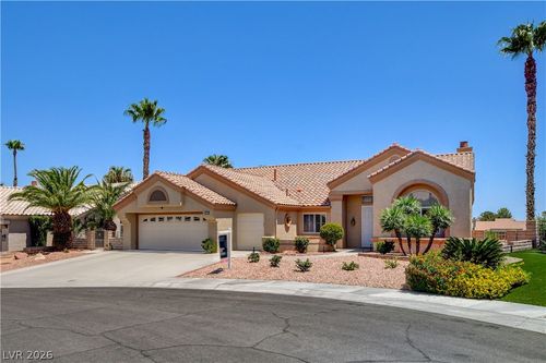 2900 Hawksdale Dr, Las Vegas, NV, 89134-8964 | Card Image
