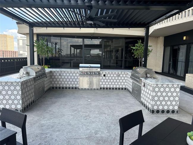 APT-717 - 2016 Main St, Condo with 1 bedrooms, 1 bathrooms and 1 parking in Houston TX | Image 10