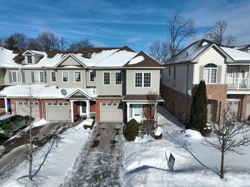 50 Chloe St, Saint Catharines, ON, L2P0A5 | Card Image