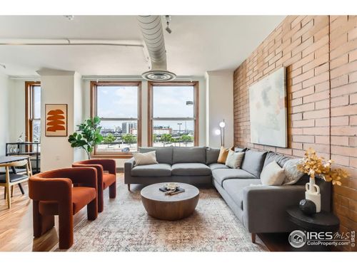 apt-d-2245 Blake St, Denver, CO, 80205-2053 | Card Image