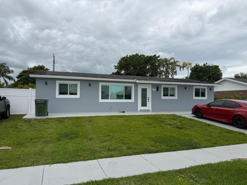 441 San Mateo Dr, Palm Springs, FL, 33461-1521 | Card Image
