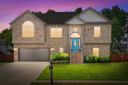1721 Apache Way, Clarksville, TN, 37042-0717 | Card Image