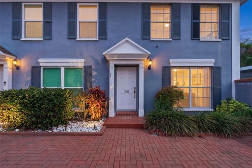 218 S Tampania Ave, Tampa, FL, 33609-3240 | Card Image