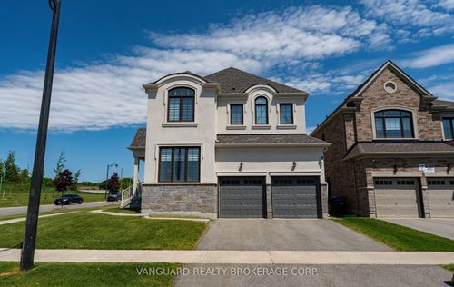 158 Scarlet Way, Bradford, ON, L3Z4J2 | Card Image