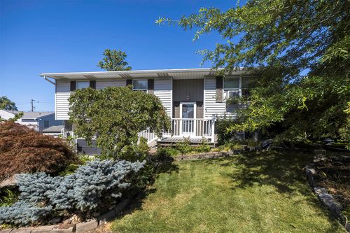 3527 Kristie Dr, Erie, PA, 16506-3371 | Card Image