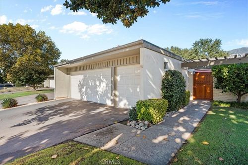 32575 Luiseno Circle Dr, Pauma Valley, CA, 92061-1603 | Card Image