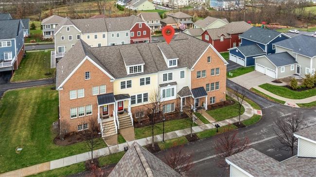 302 Osona Ln, Townhouse with 3 bedrooms, 3 bathrooms and 2 parking in Mars PA | Image 22