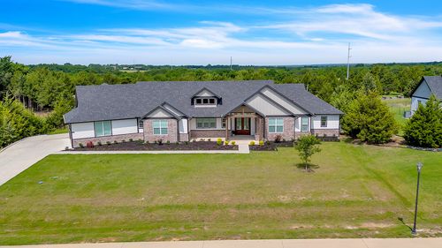 2335 Providence Way, Nevada, TX, 75173-1244 | Card Image