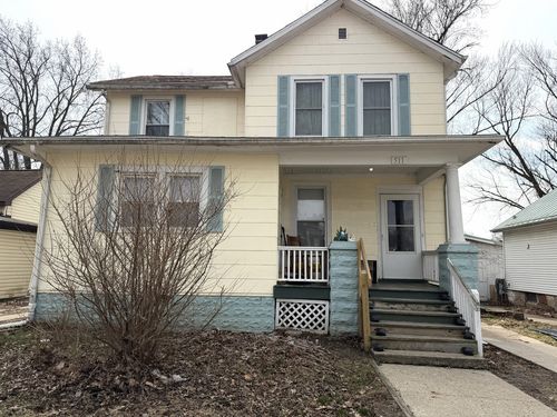 511 E Jackson St, Bloomington, IL, 61701-8827 | Card Image