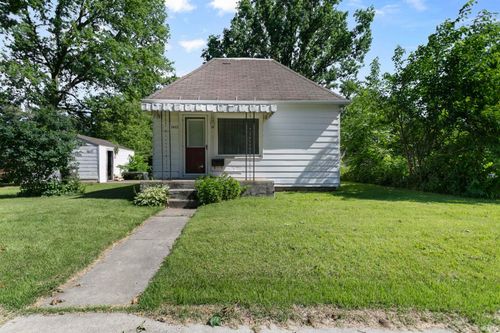 1032 E Indiana Ave, Elkhart, IN, 46516-4135 | Card Image