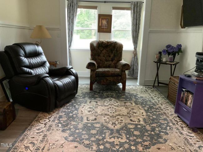 Storey Den with reading nook | Image 23