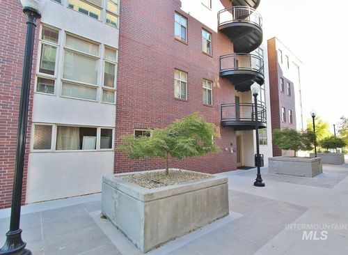 apt-303-406 S 13th St, Boise, ID, 83702-6022 | Card Image