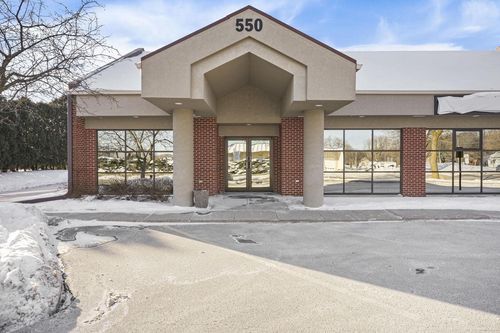 550 Broadway Dr, Sun Prairie, WI, 53590-1774 | Card Image