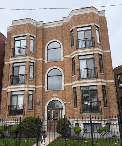 apt-3s-2022 N Wood St, Chicago, IL, 60614-9000 | Card Image