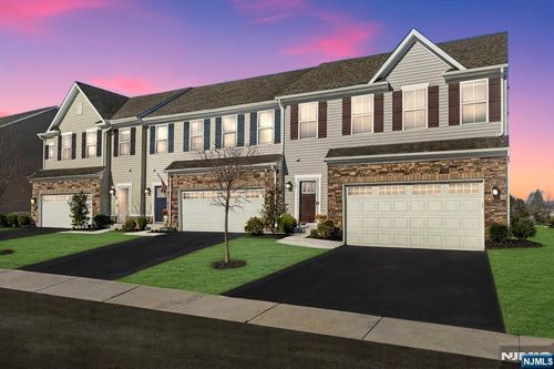 13 Sierra Pl, Sparta, NJ, 07871-3581 | Card Image