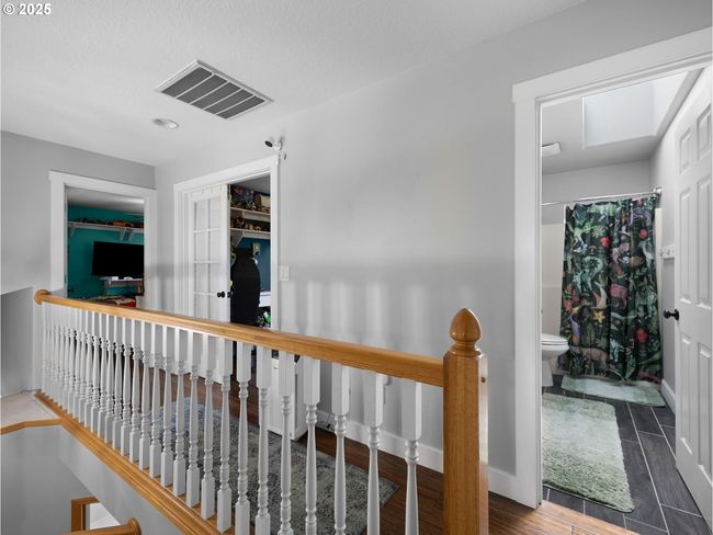12255 Se Mapleleaf Ct, House other with 4 bedrooms, 3 bathrooms and 2 parking in Clackamas OR | Image 22