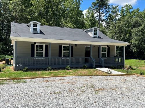 81 Lawanda Ln, hiram, GA, 30141-4919 | Card Image