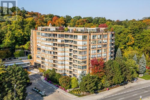 15-3800 Yonge St, Toronto, ON, M4N3P7 | Card Image