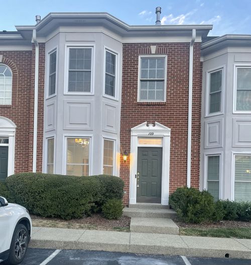 apt-109-4204 Hillsboro Pike, Nashville, TN, 37215-3801 | Card Image