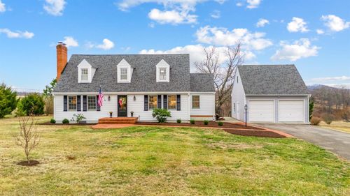 1726 Three Otters Rd, Bedford, VA, 24523-3643 | Card Image