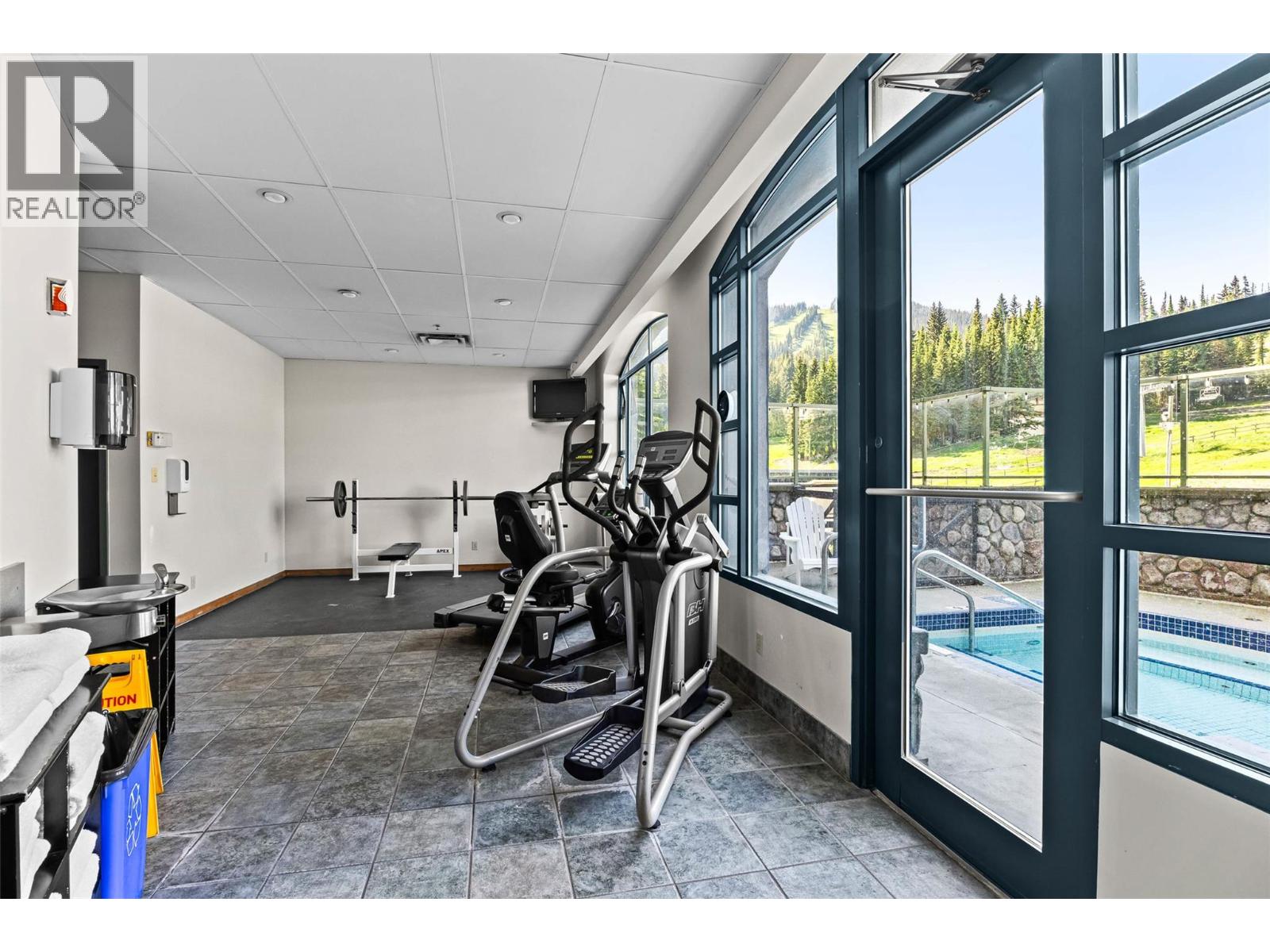 Residential in Sun Peaks 3