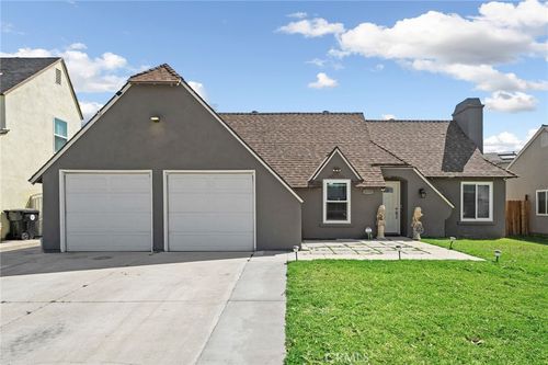 8139 Haven View Dr, Jurupa Valley, CA, 92509-6112 | Card Image