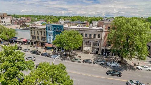 ste-26-376 Broadway, Saratoga Springs, NY, 12866-3115 | Card Image